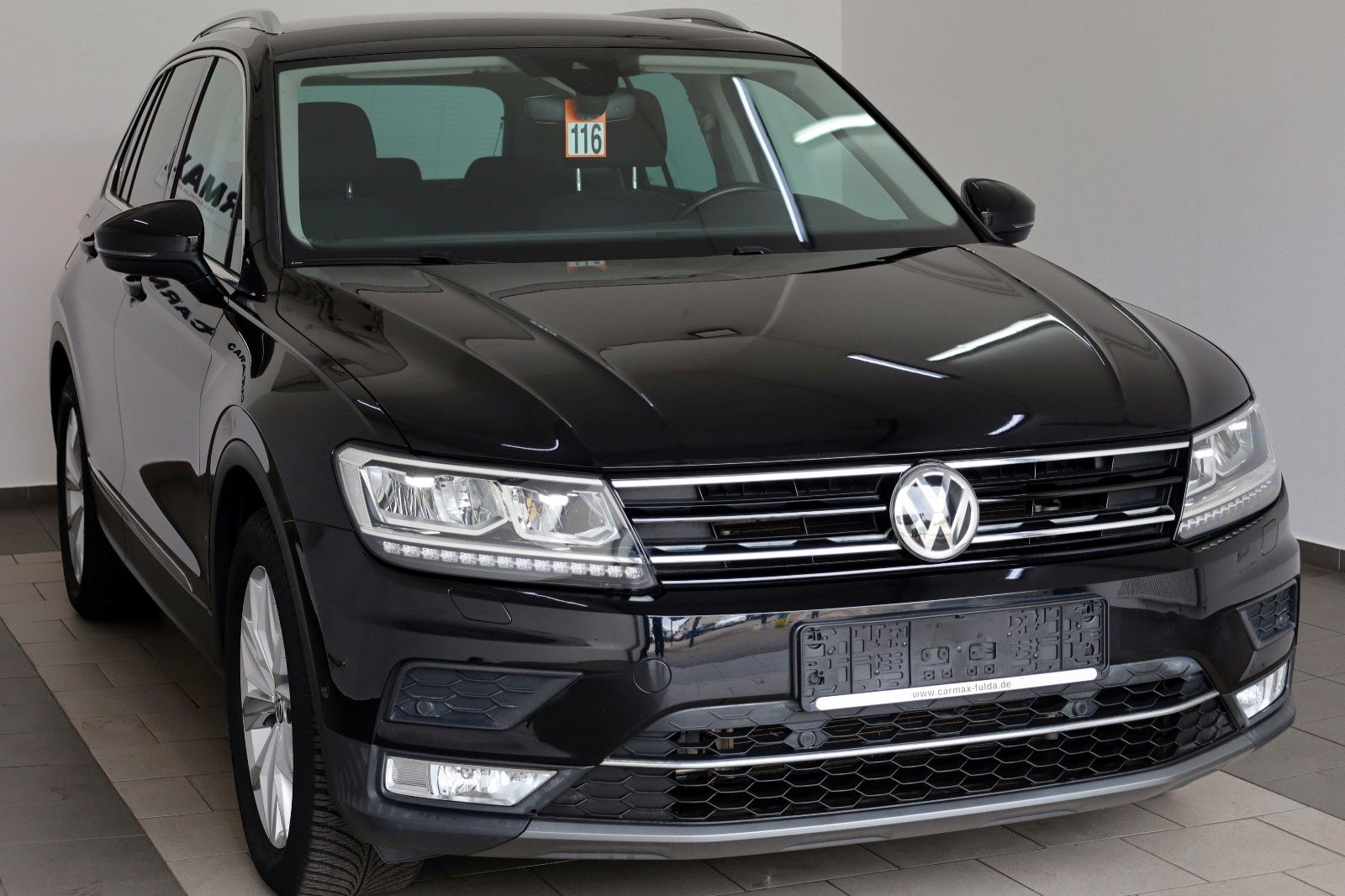 Fahrzeugabbildung Volkswagen Tiguan Highline Alcantara,Navi,LED,Kamera,ACC,SH