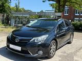 Toyota Avensis 2.2 Kombi Executive*PDC*AHK*Navi*Kamera* - Toyota Avensis in Frankfurt (Main)