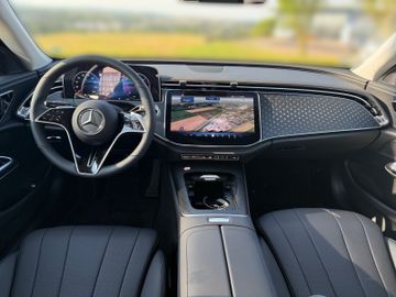 Mercedes E 200 - 10