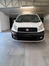 Fiat Scudo 2.0 MJT PL-TN Furgone Vetrato 12q. Fr - gebrauchte Fiat Scudo aus dem Jahr 2009