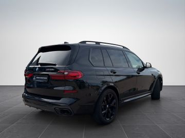 BMW X7 - 7