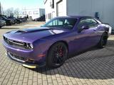 Dodge Challenger R/T V8 PlumCrazy Brembo Klappenauspuf - Dodge Challenger mit Benzin-Antrieb: Leder, Schiebedach
