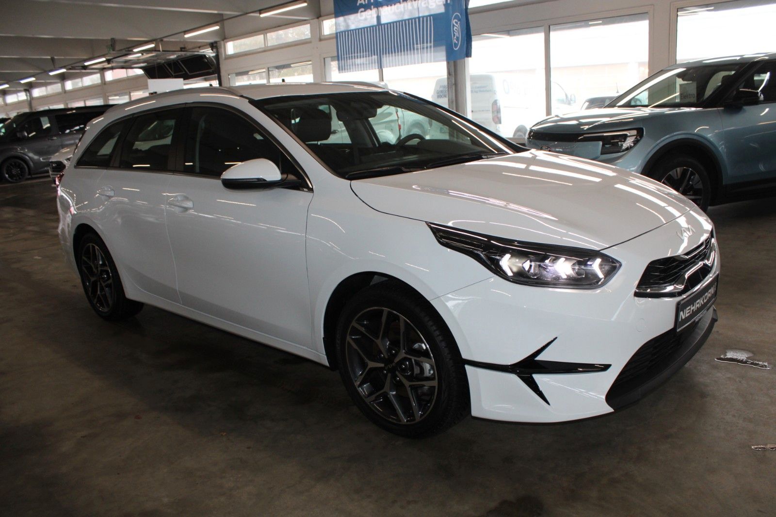 Fahrzeugabbildung Kia cee'd Sportswagon Spirit Aut. Top Ausstattung !