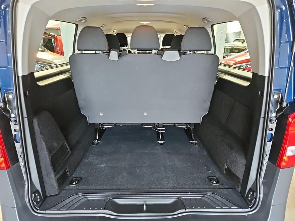 Fahrzeugabbildung Mercedes-Benz Vito 114 Tourer extralang 8 Sitze Sitzhzg. Navi