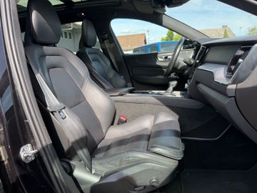 Volvo XC60 - 11