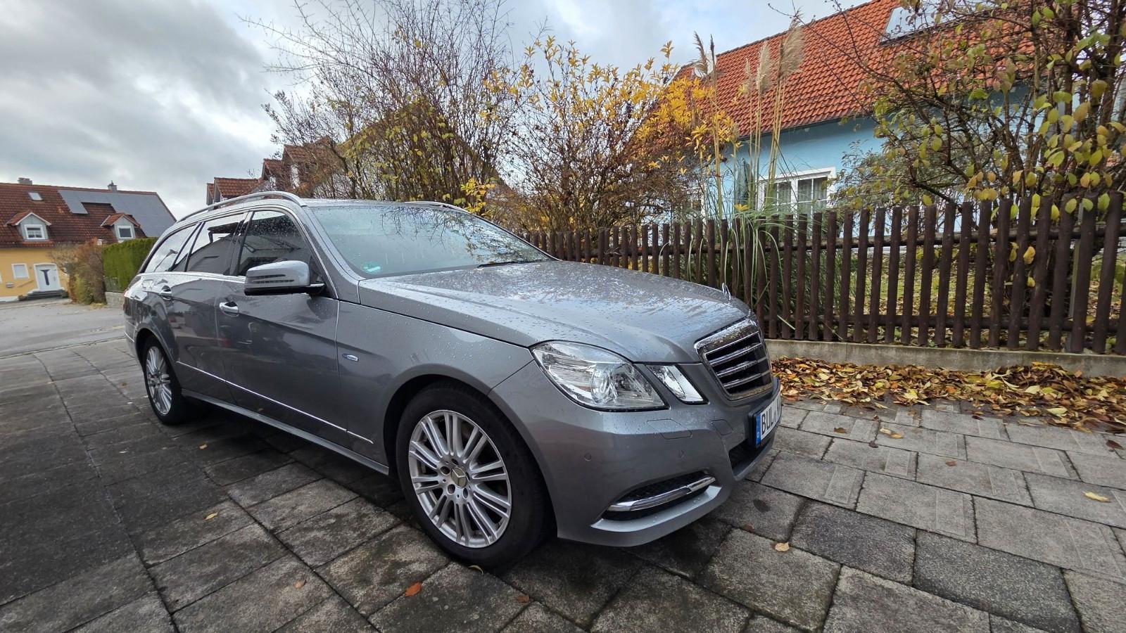 Mercedes-Benz E350, 2010