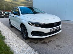 Fahrzeugabbildung Fiat Tipo Limousine Tempomat, App-Connect 74 kW (1...