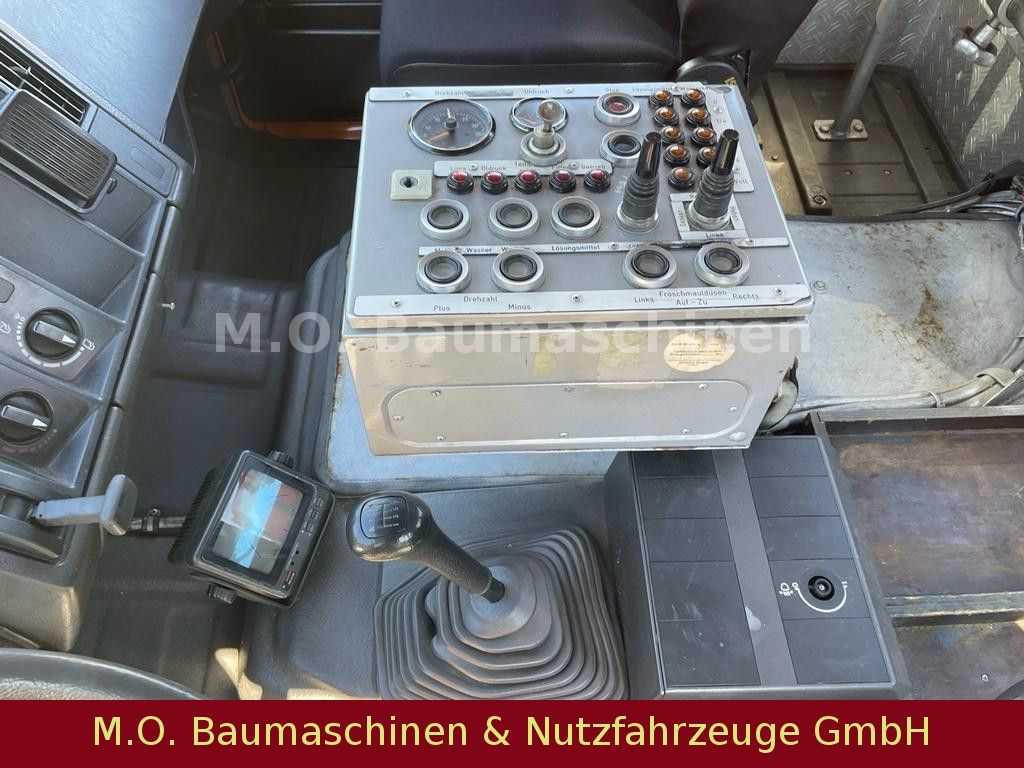 Fahrzeugabbildung Mercedes-Benz 1824 / Kroll -Tunnelreiniger /55.000TKM Original