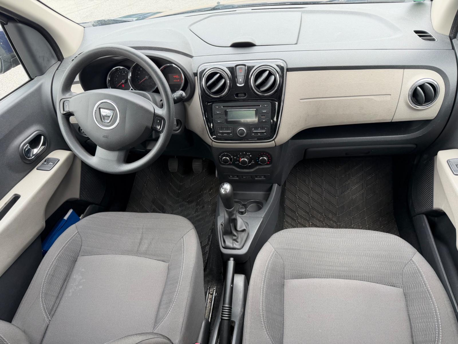 Dacia Lodgy 2014 — photo 9