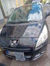 Peugeot 5008 2.0 Business-Line HDi FAP 150 Business-Line - Peugeot 5008: Business Line