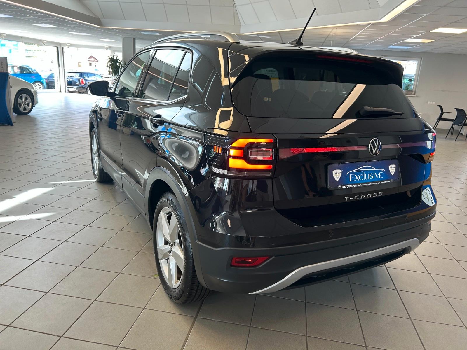 Volkswagen T-Cross Style