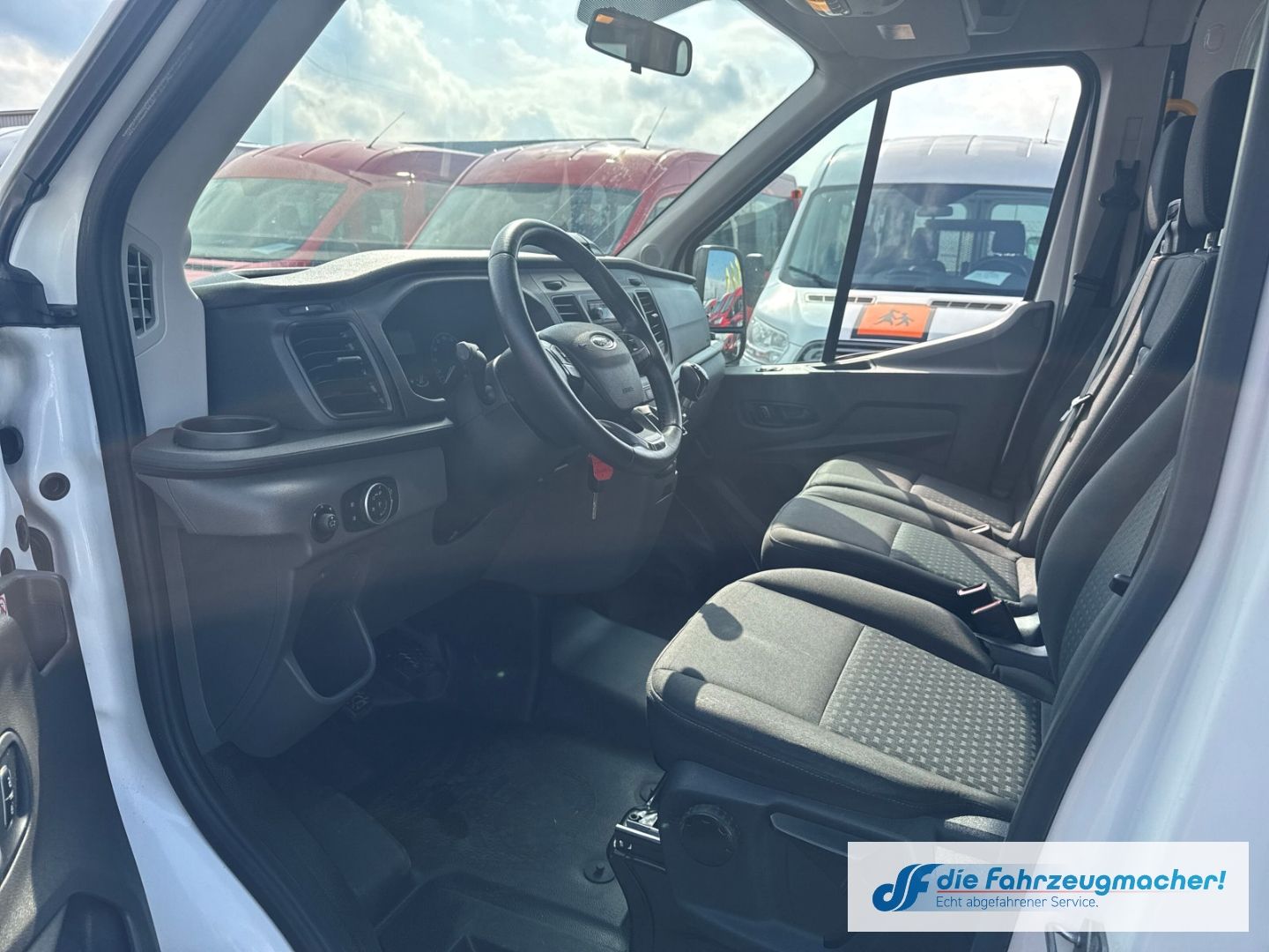 Fahrzeugabbildung Ford Transit Kombi 350 L3 Trend LIFT* Temp Tel.-Vorb.