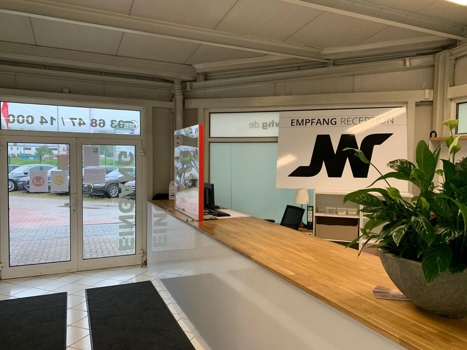 showroom-image-main