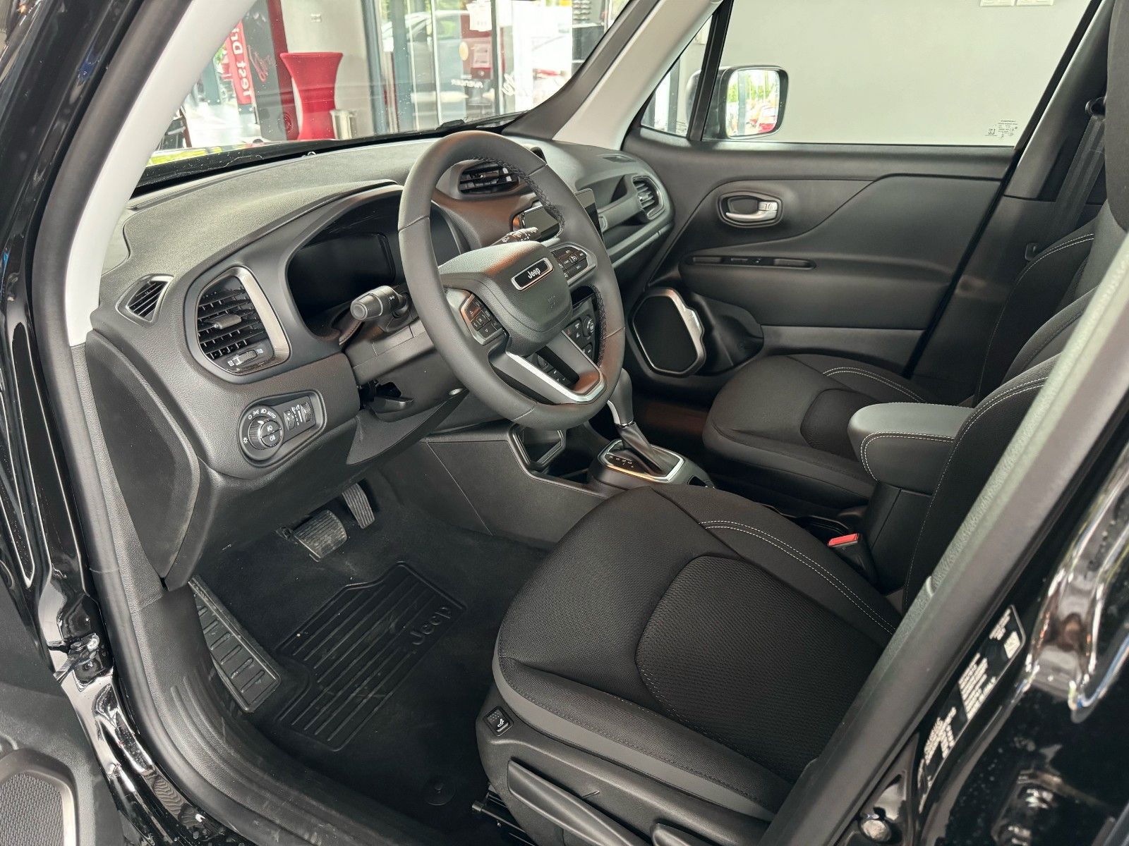 Fahrzeugabbildung Jeep Renegade Altitude Facelift, LED, NAVI, KAMERA