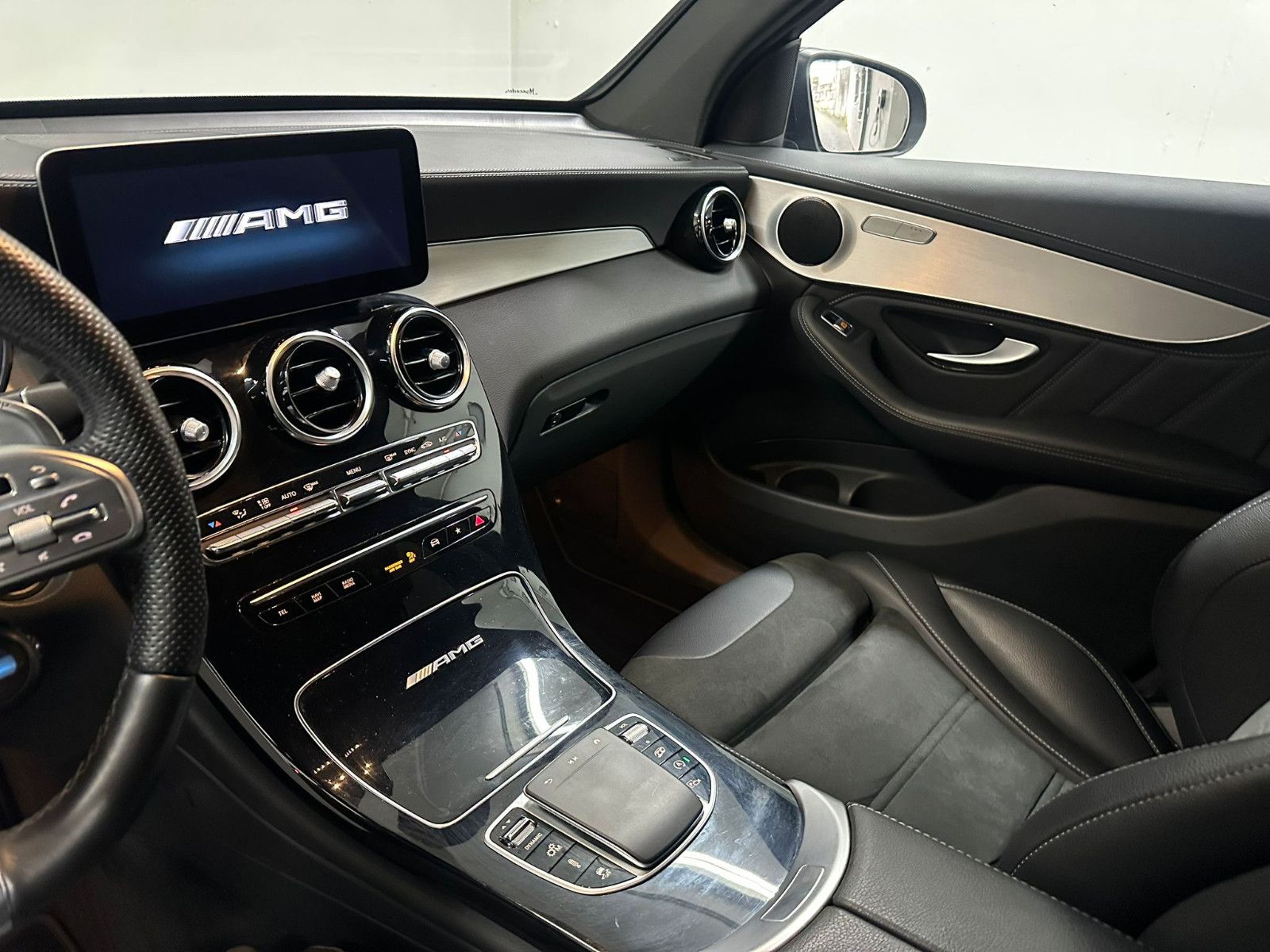 Fahrzeugabbildung Mercedes-Benz GLC 63 AMG 4MATIC+ Coupé *NIGHT*MIDLINE*MAGNO