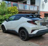 Toyota C-HR - Toyota C-HR: Limousine