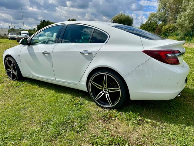 Opel Insignia A Lim. Business Innovation 4x4 — Bild 2