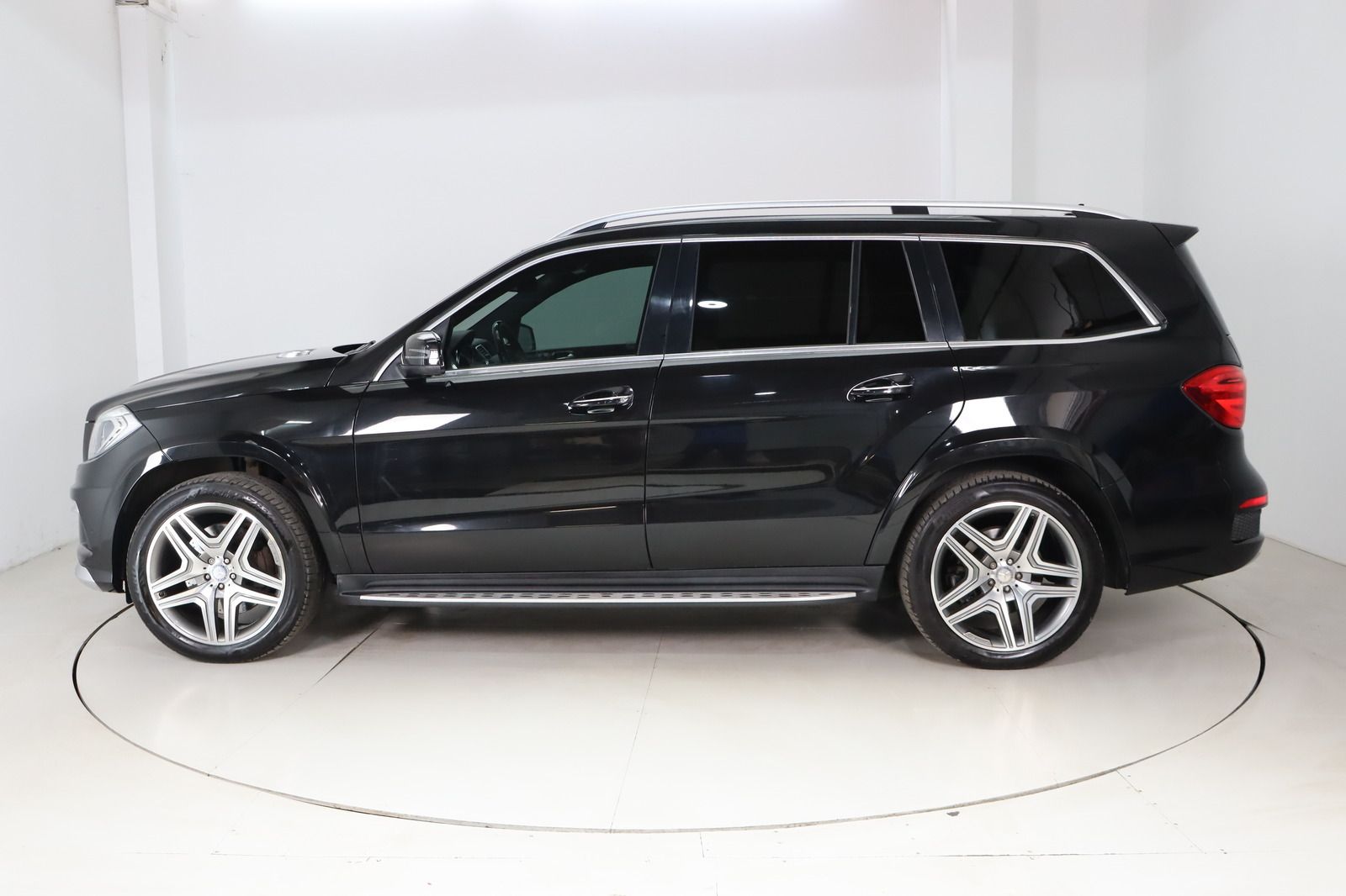 Fahrzeugabbildung Mercedes-Benz GL 350 d 4Matic DIS FOND Desingno Pano * 7. Sitz