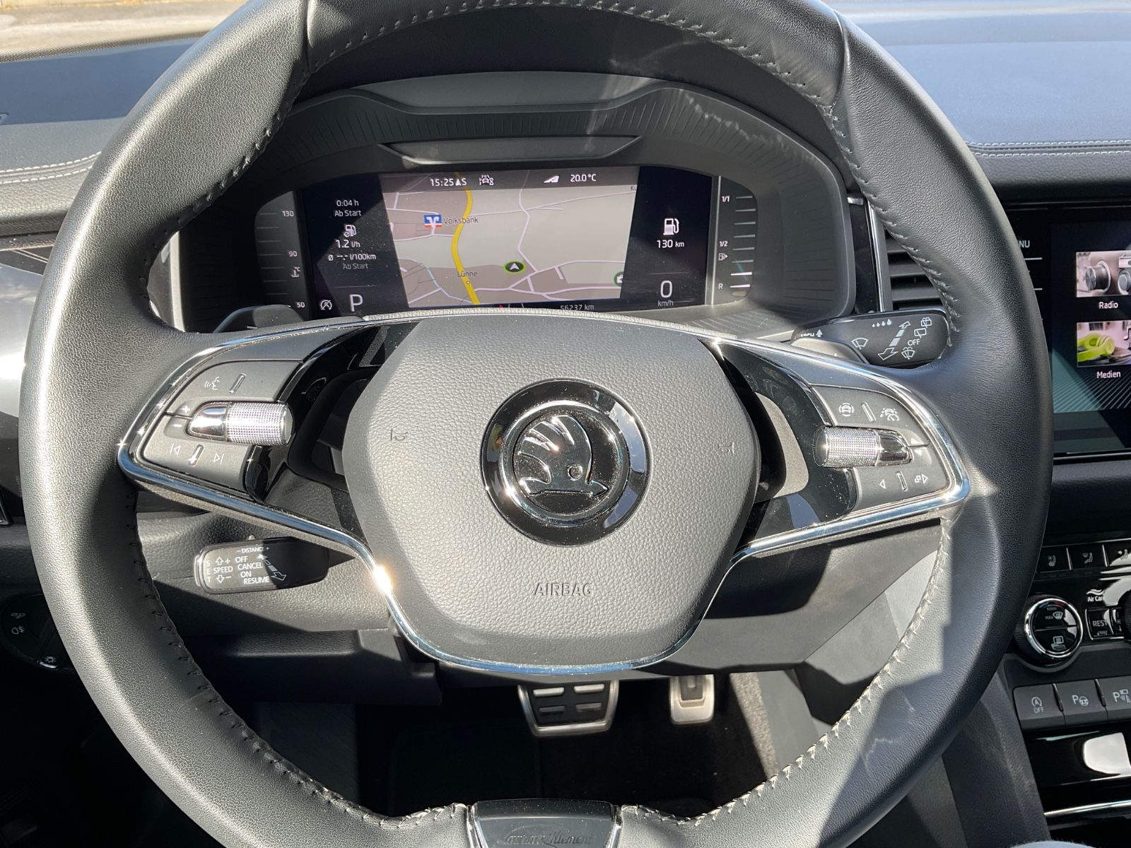 Fahrzeugabbildung SKODA Kodiaq 2.0 TDI DSG 4x4 L&K,AHK,360°Kamera