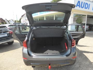 BMW X1 20 d xDrive Sport Line AHKNaviSHPDCAlu 18