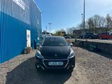 Peugeot 208 BlueHDi 100 Allure**1.Hand*Panorama*Kamera** - Peugeot 208 Allure mit Diesel-Antrieb