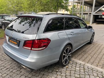 Mercedes E 220 - 8