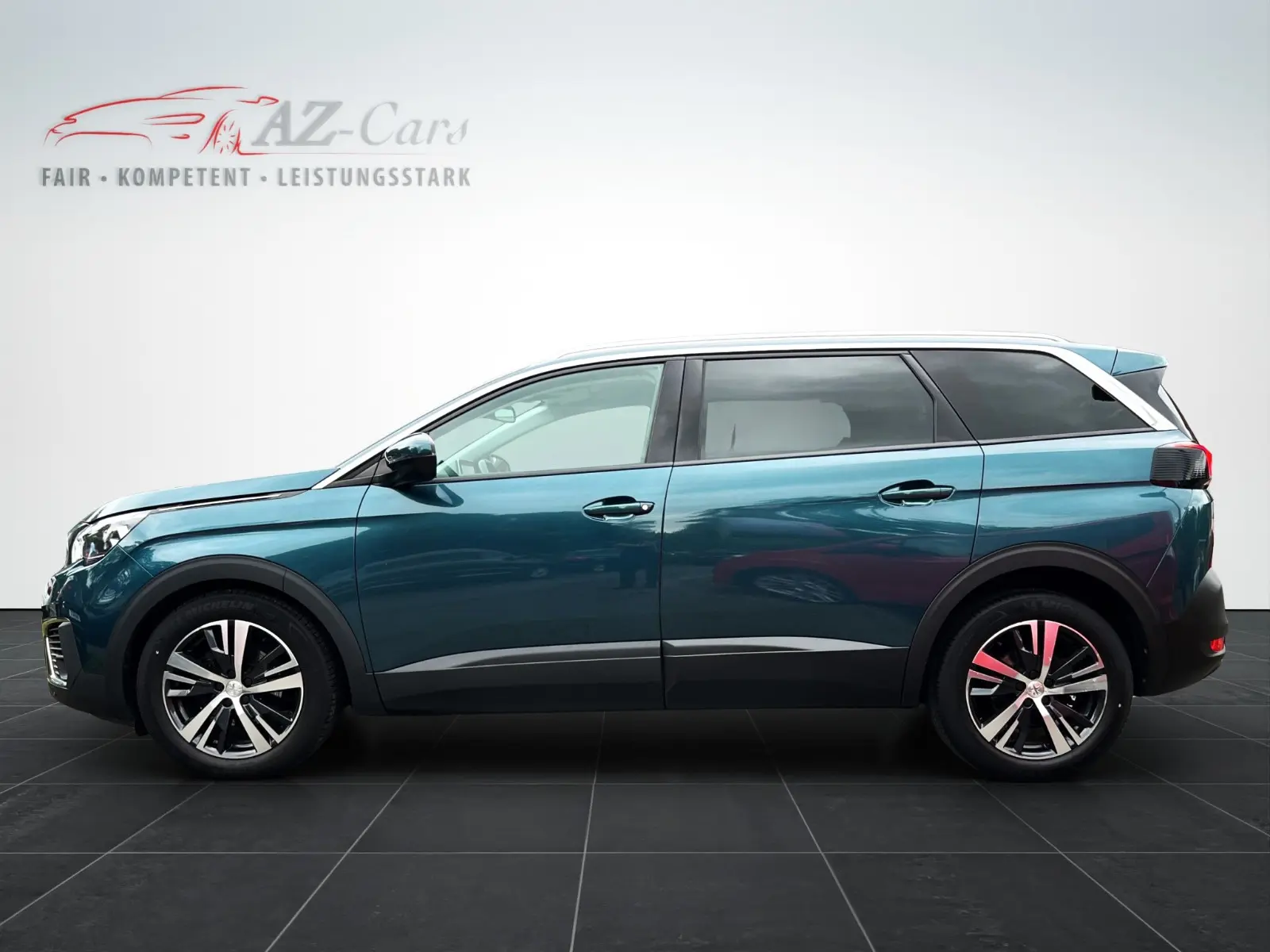 Peugeot 5008 BlueHDi 130 Active*NAVI*KAMERA*DAB*SHZ*SPUR