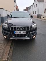 Audi Q7 3.0 TDI (DPF) clean diesel quattro tipt. - - Audi Q7 aus 2011