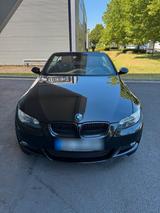 BMW 325i Cabrio   Top gepflegt  M-Paket ... - BMW 325 in Solingen