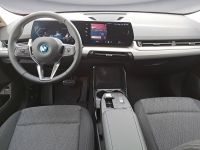 BMW iX2 - Vorschau Bild 11