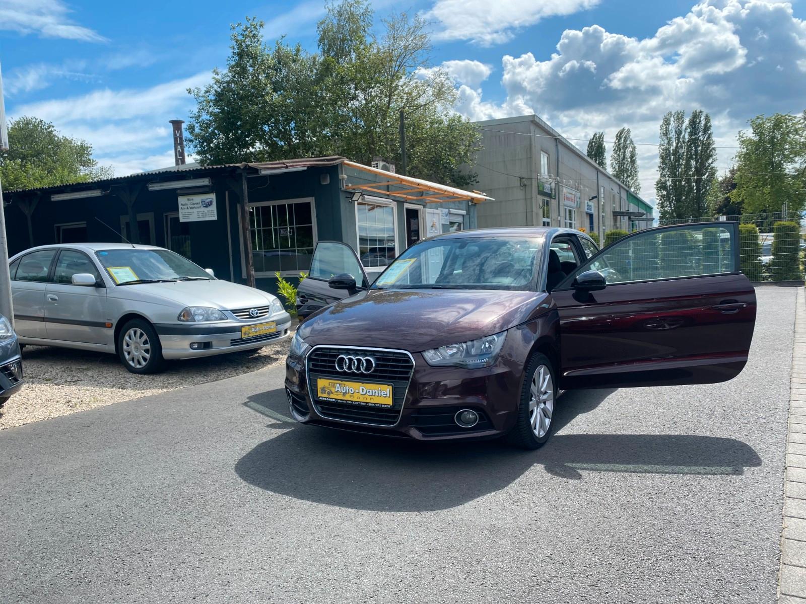 Audi A1 1.6 TDI NAVI Scheckheft Zahnriemen AllWetter