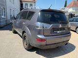 Mitsubishi Outlander 2.0 DI-D Instyle 7 SITZER - gebrauchte Mitsubishi Outlander aus dem Jahr 2008