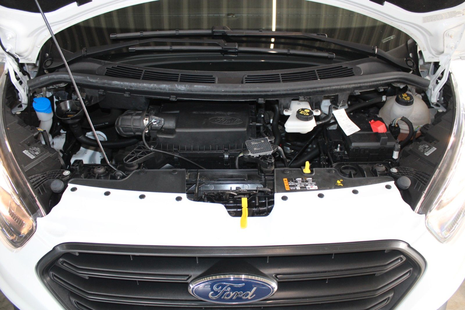Fahrzeugabbildung Ford Transit Custom L1 Kasten KLIMA PDC FSH 1.Hand