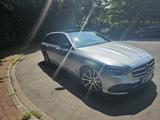 Mercedes-Benz E 220 d T Autom. - - Mercedes-Benz E 220 in Essen