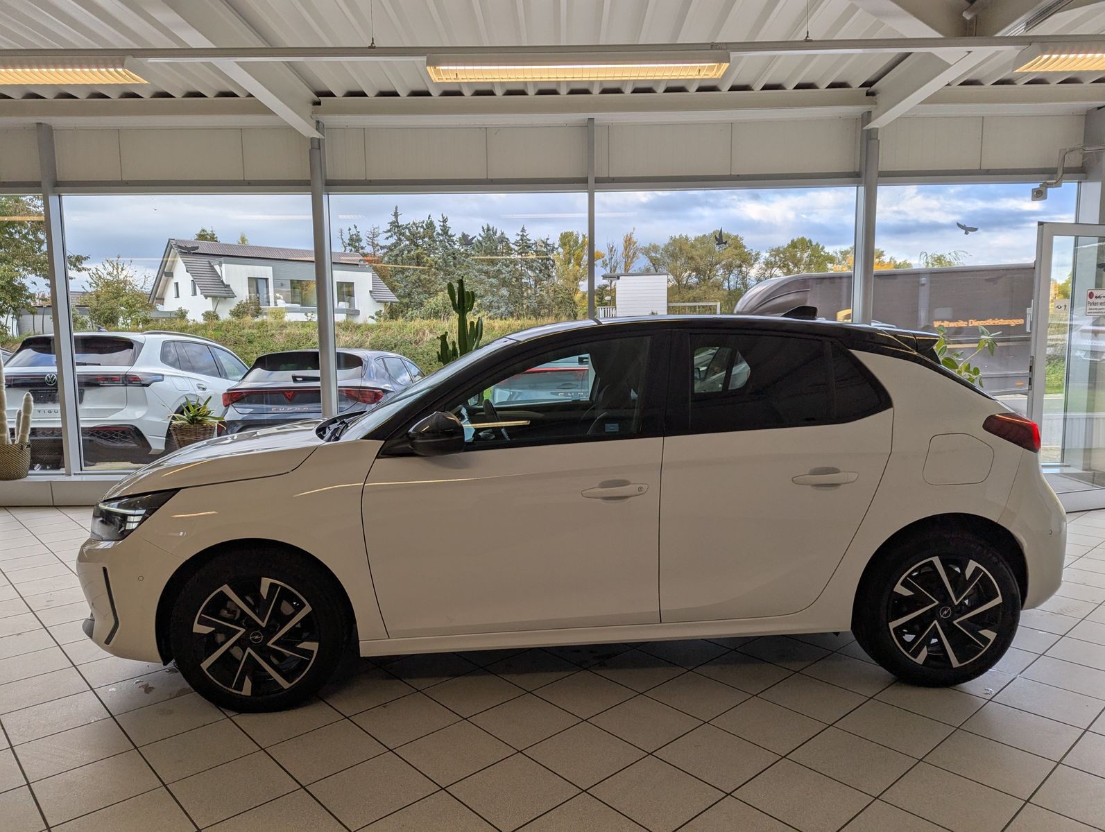 OPEL Corsa 1.2 GS IntelliLux Tech1-Komfort-Paket Cam - Image 4