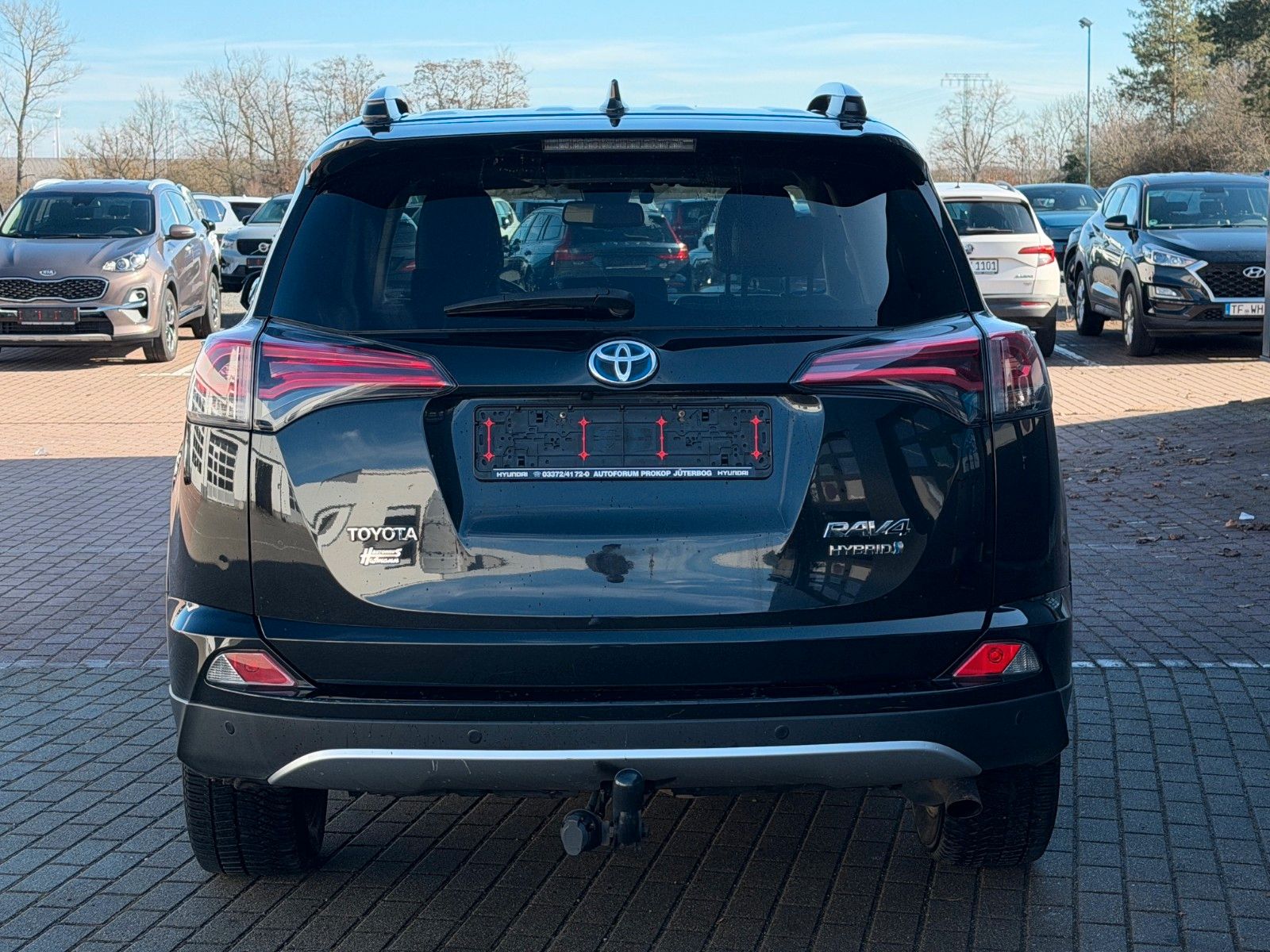 Fahrzeugabbildung Toyota RAV 4 2.5 Hybrid Executive 4x4 *Nav*AHK*LED*RFK*