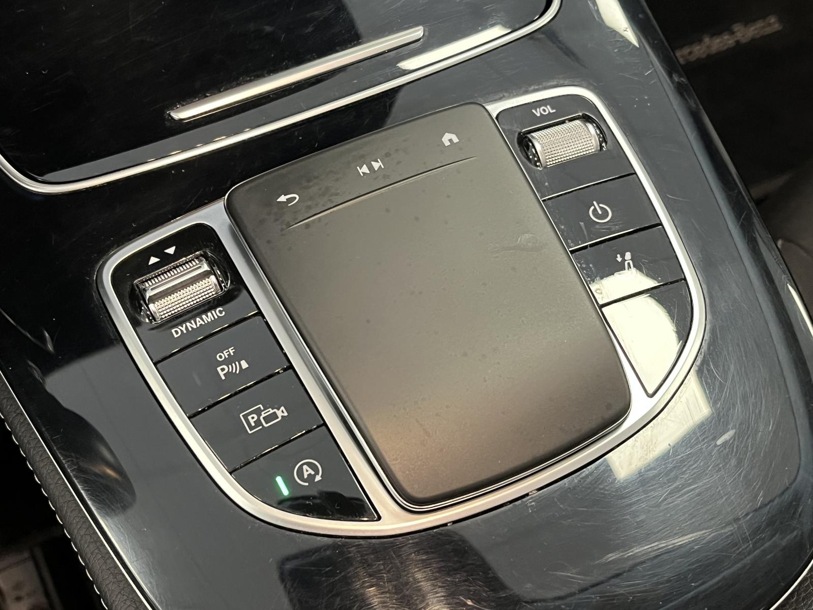 Mercedes-Benz E 220 AHK*Navi*ACC*R-Cam*SHZ*Pano*Night-Paket