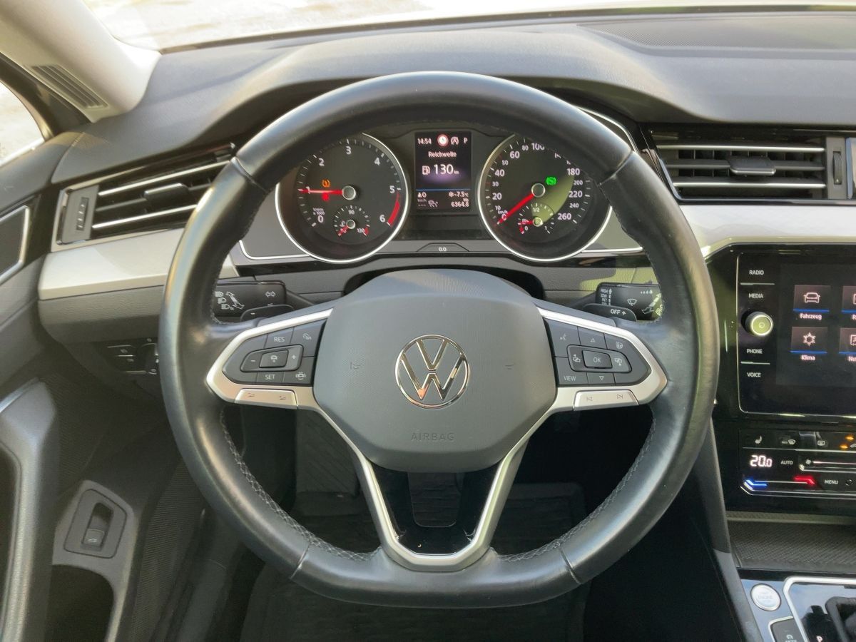 Volkswagen Passat Variant - Bild 10