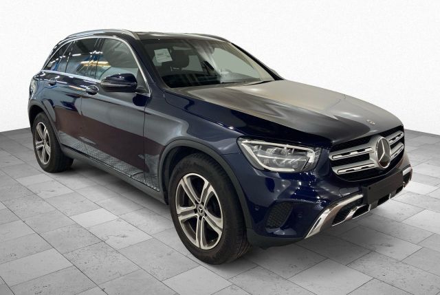 Mercedes-Benz GLC 220 d ALLRAD AMG STHZG*Pano*Distr*AHK*Sound