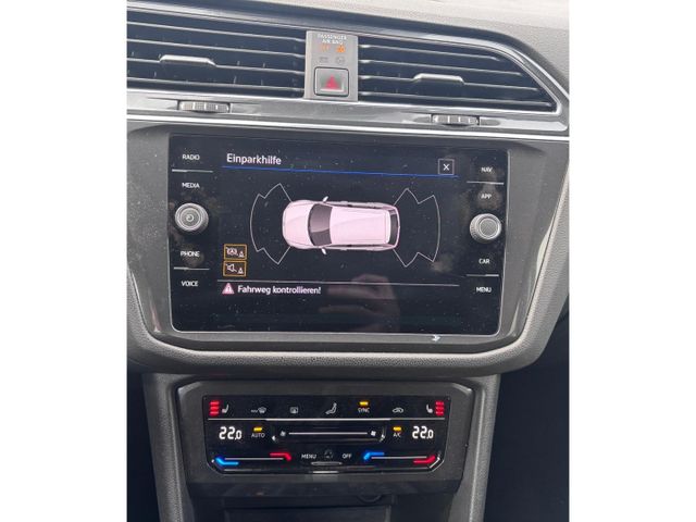 Tiguan Allspace 2.0TDI 4M DSG - 7SITZ*ASSIST*NAV