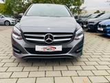 Mercedes-Benz B -Klasse B180/LED/SHZ/Kamera/AHK/ - Mercedes-Benz B 180 in Wiesbaden