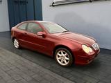 Mercedes-Benz C -Klasse Sportcoupe Kompressor *Pano*AHK*Navi* - Mercedes-Benz aus 2003: Klasse