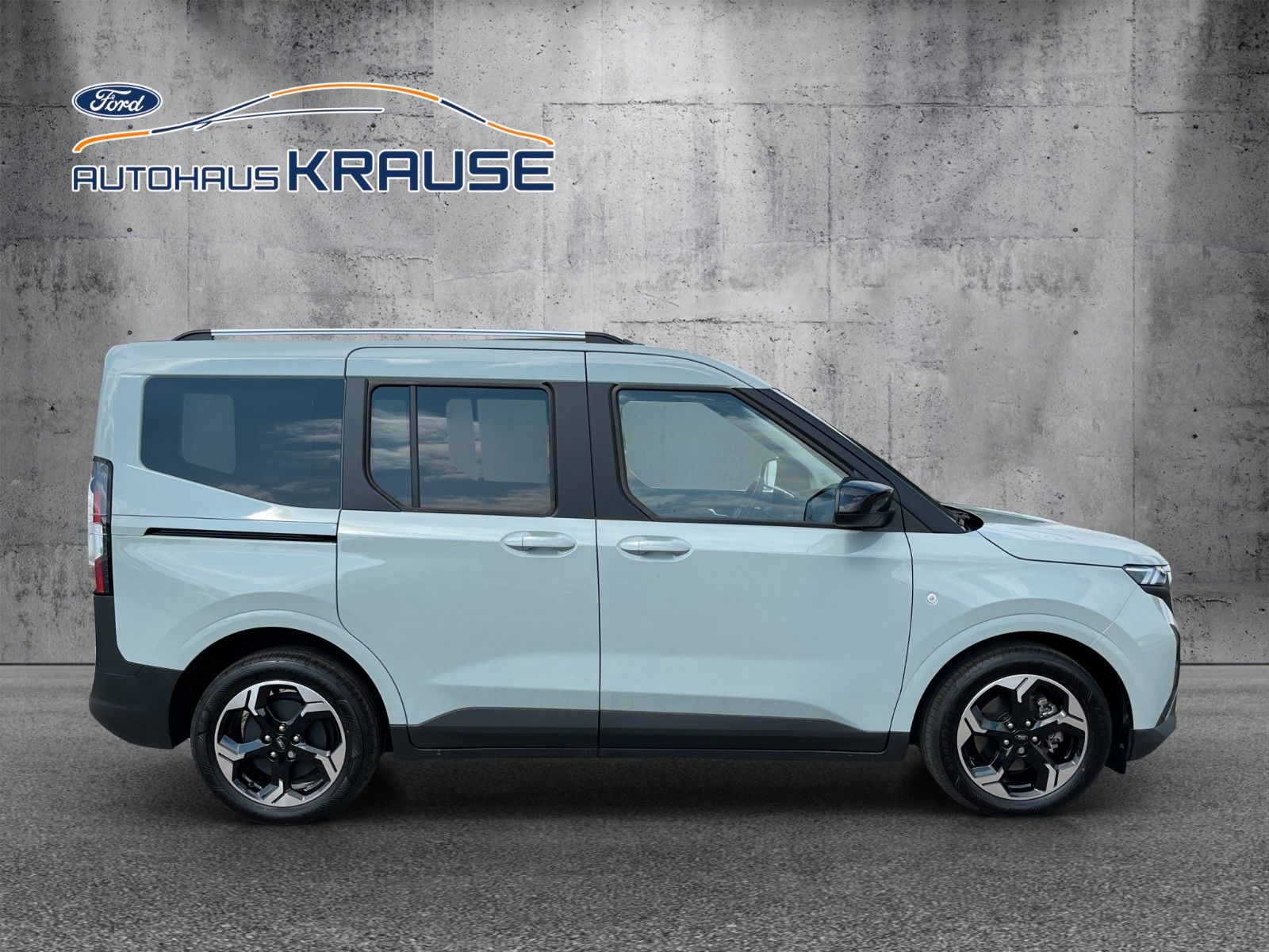 Fahrzeugabbildung Ford E-Tourneo Courier