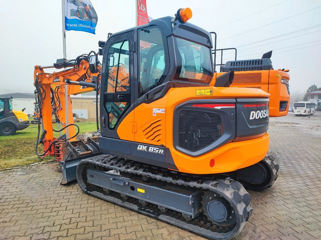 Altele Develon-Doosan DX85R-7