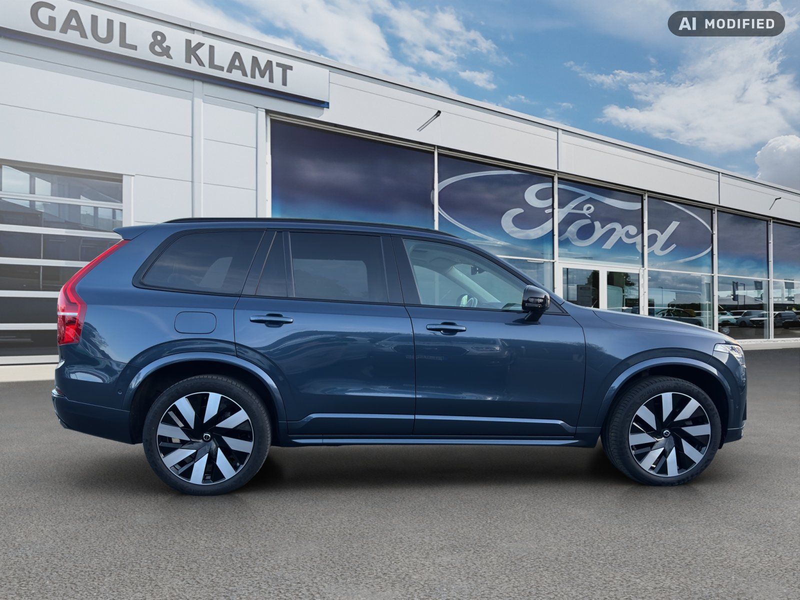 Fahrzeugabbildung Volvo XC 90  Ultimate Dark Recharge Plug-In Hybrid AWD
