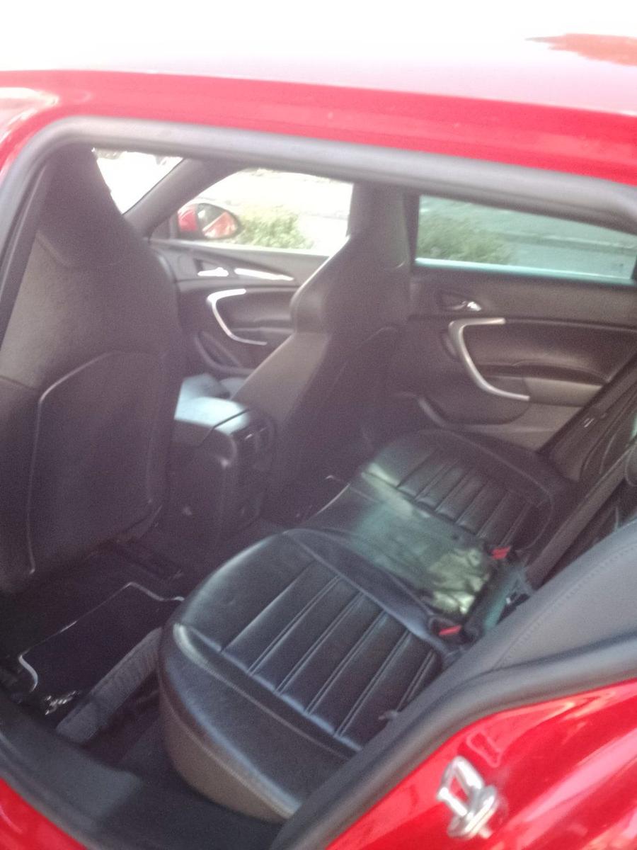 Opel Insignia 2011 — engine 325 HP (239kW)