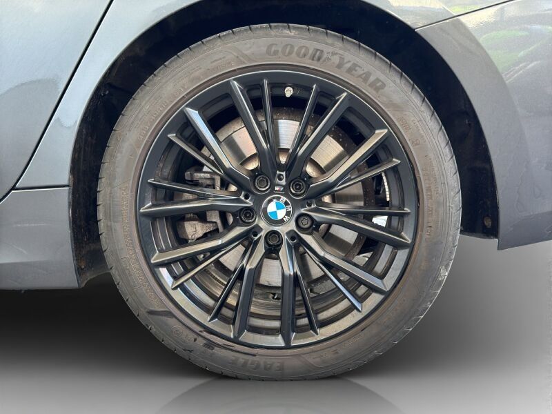 BMW 320e Tour. Advantage Navi.LED.AHK.ACC.PDC.SHZ foto 11