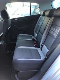 Volkswagen Golf - 11