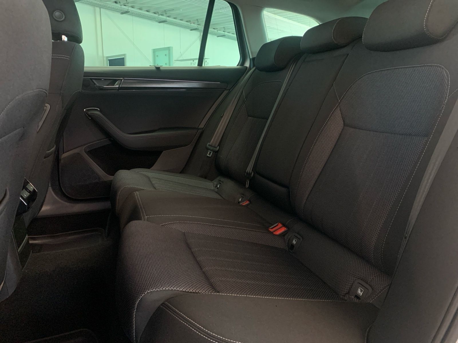 Skoda Superb - Bild 11