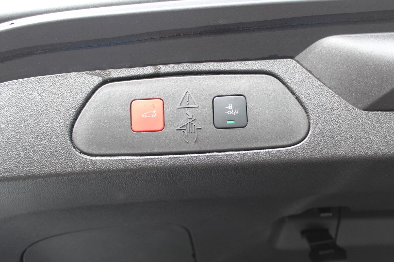 Fahrzeugabbildung Opel Grandland GS Automatik*Navi*Kamera*Sitzh.